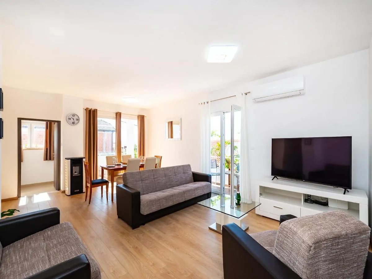 Apartmani Ml Jasenice  0*, Jasenice (Zadar) Croatia